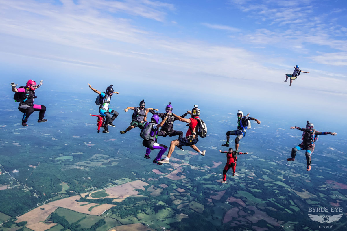 Skydiver at terminal velocity in a belly-to-earth freefall position
