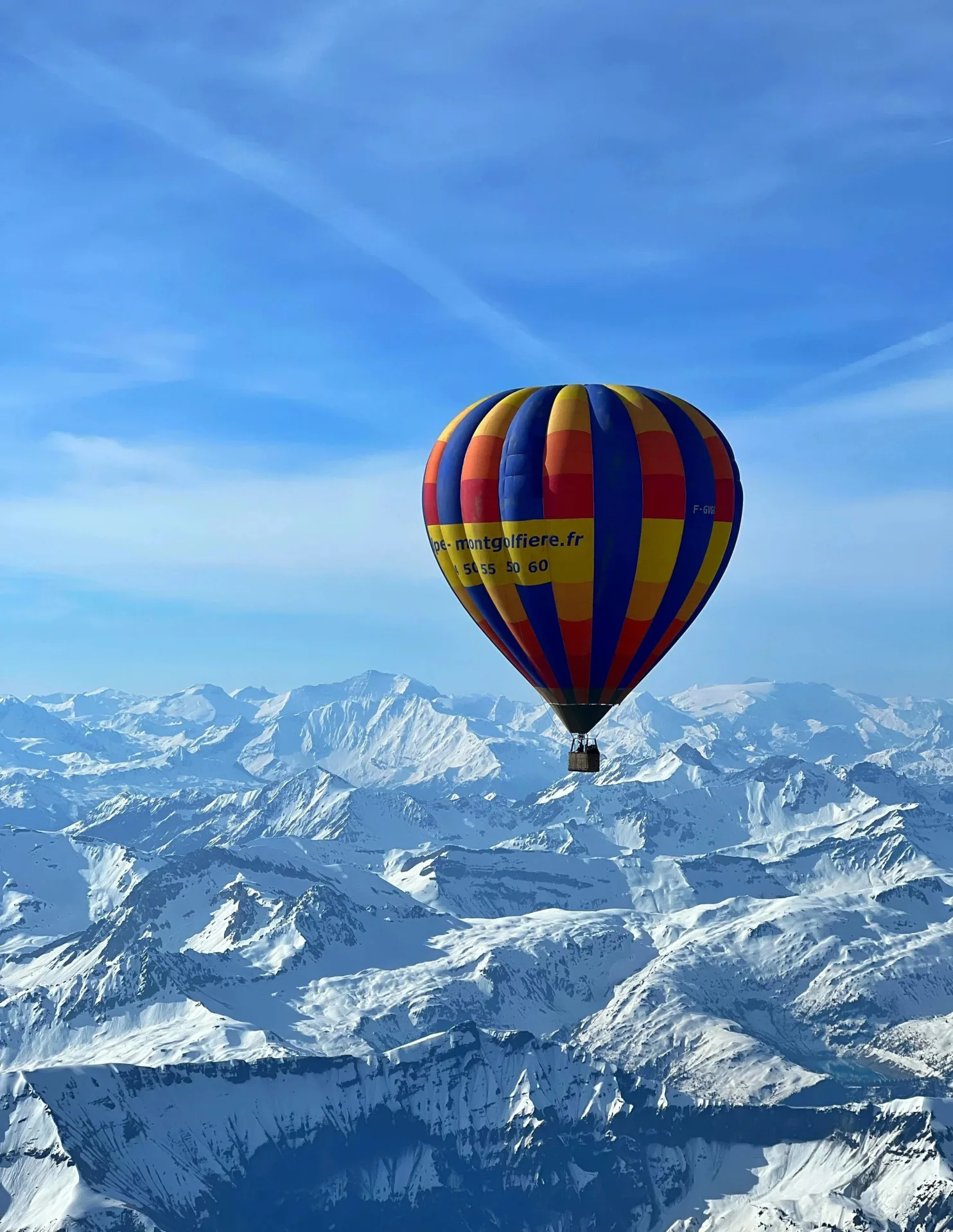 Hot-air balloon rising, a real-world example of Charles law