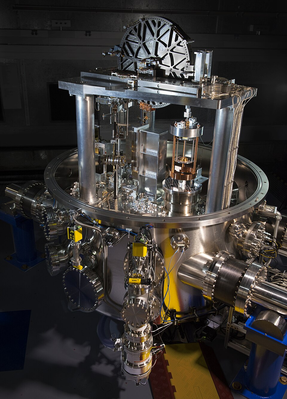Kibble balance used to realise the kilogram in SI units physics measurements